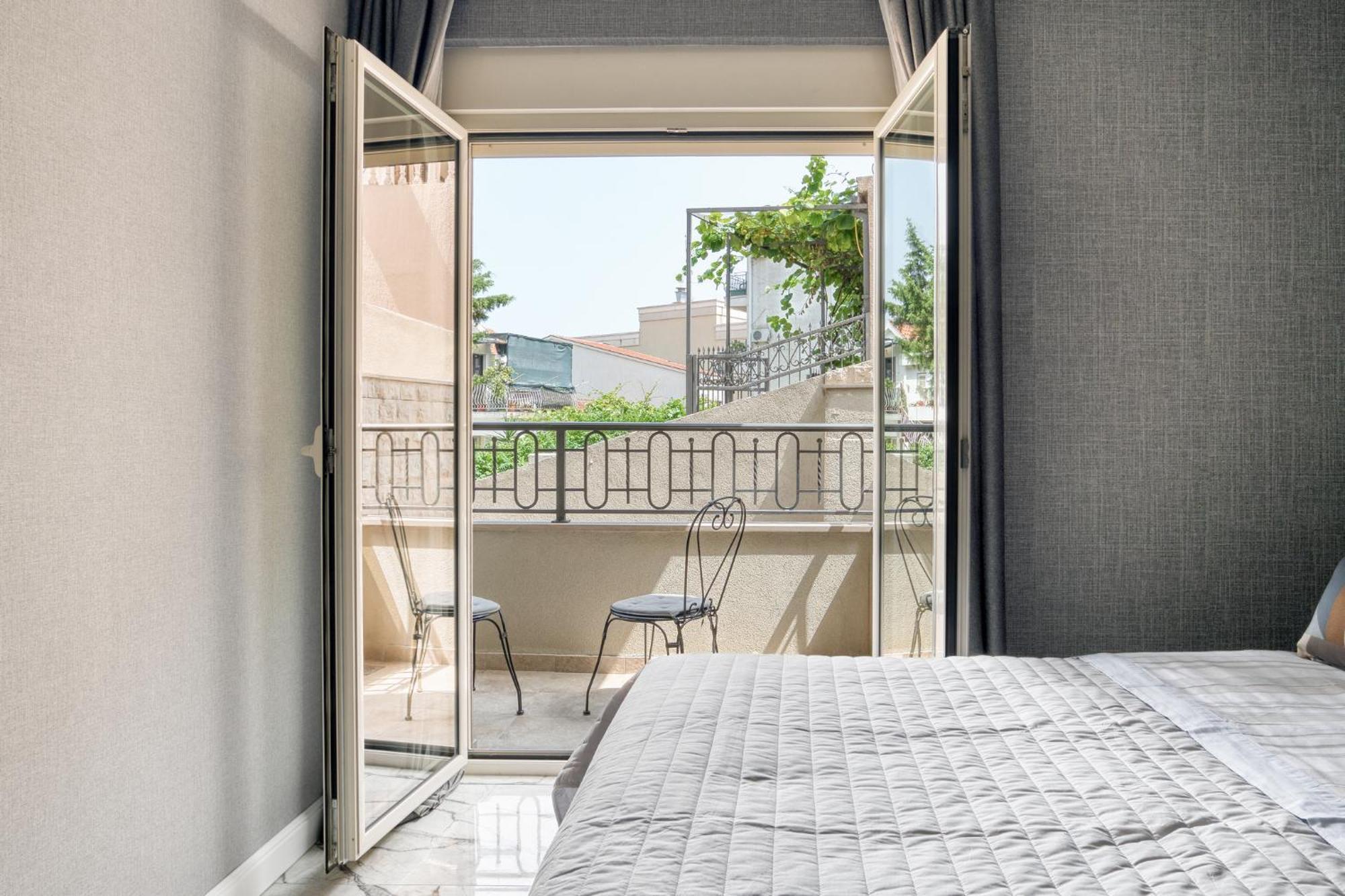 Ap Royal Oak - 2 Bedroom Apartment In Μπούντβα Εξωτερικό φωτογραφία